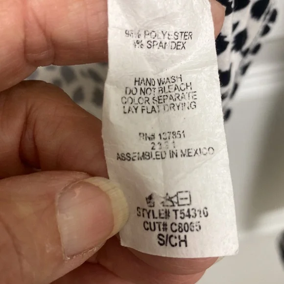 Gaze Bodysuit Size S Animal Print Brown Tan Casual Long Sleeve very soft95% Poly - Picture 3 of 6